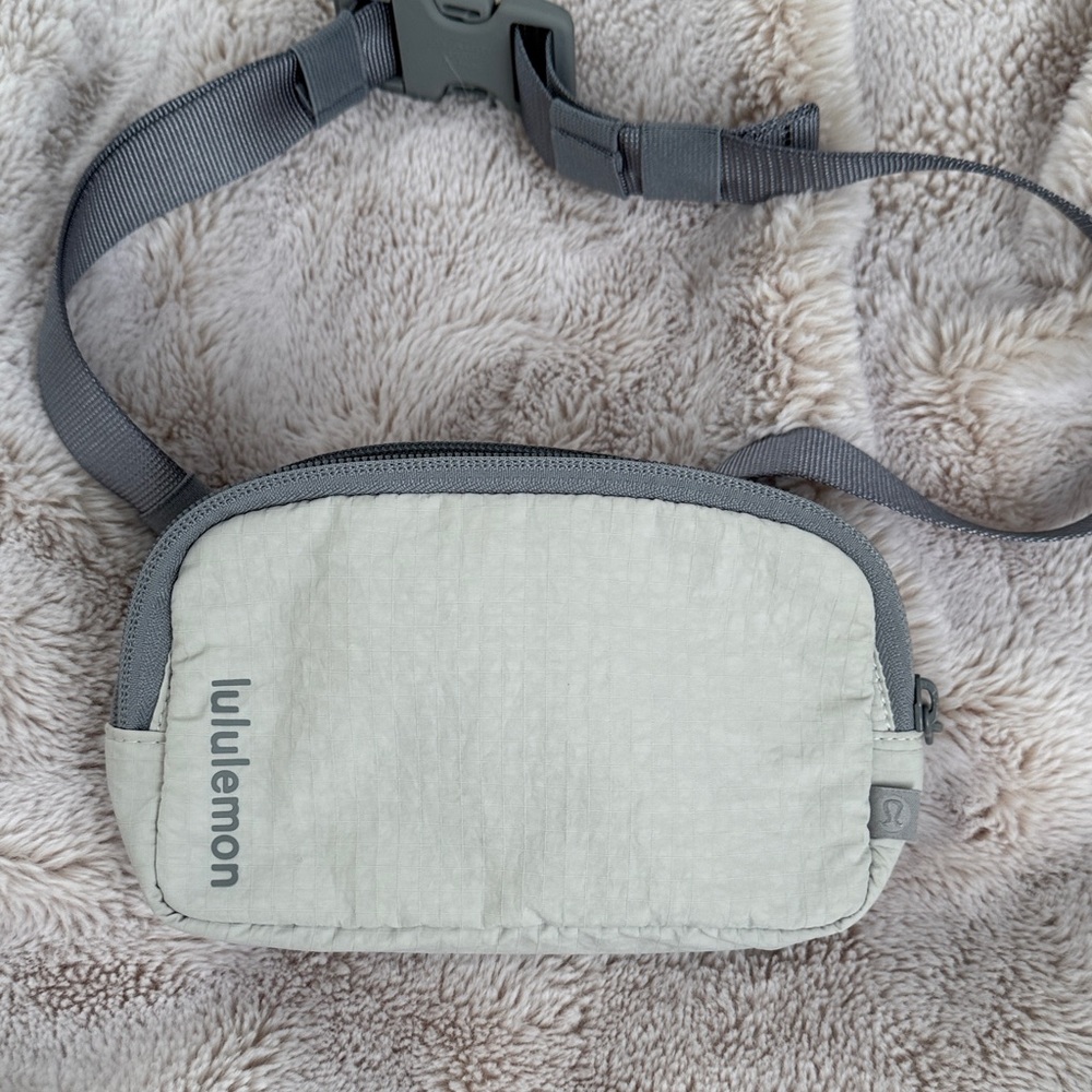 lululemon athletica Gray Crossbody Bag